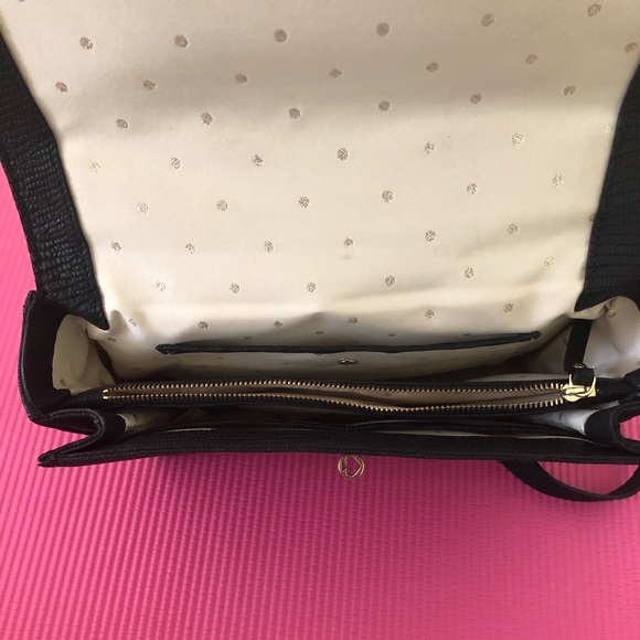 Handbag - Picture 2 of 2